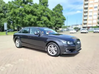 Begagnad Audi A4 120 HK (88 kW) 2011 Grå Sedan