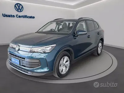 Usata VW Tiguan Life 150 CV (110 kW) 2025 Nightshade metalizzato blu SUV