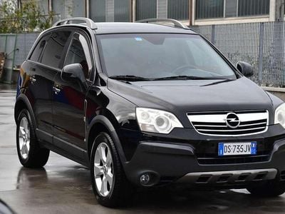 Usata Opel Antara 150 CV (110 kW) 2008 Nero SUV