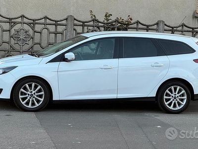 Usata Ford Focus 2015 Bianco Station wagon