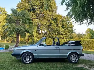 Usata VW Golf Cabriolet 73 CV (53 kW) 1988 Grigio Cabrio