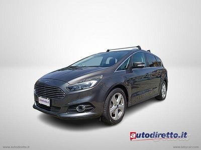 Usata Ford S-MAX Titanium 180 CV (132 kW) 2016 Grigio Monovolume
