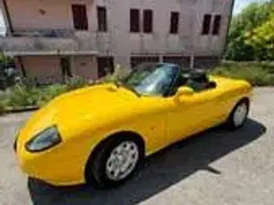 Usata Fiat Barchetta 131 CV (96 kW) 1996 Giallo Cabrio