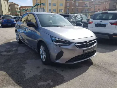 Usata Opel Corsa Elegance 101 CV (74 kW) 2022 Grigio Utilitaria