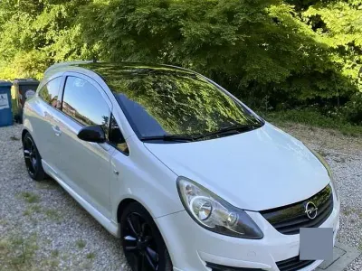 Usado Opel Corsa 90 HP (66 kW) 2009 Branco Citadino