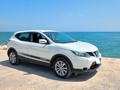 Usata Nissan Qashqai 115 CV (84 kW) 2014 Bianco SUV