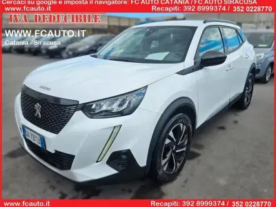 Usata Peugeot 2008 GT-line 102 CV (75 kW) 2020 Bianco SUV