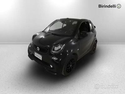 Begagnad Smart ForTwo Cabrio Passion 90 HK (66 kW) 2019 Svart Cab