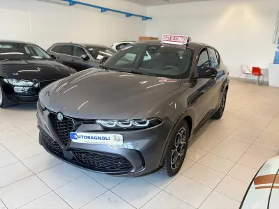 Usata Alfa Romeo Tonale Sprint 131 CV (96 kW) 2024 Grigio SUV