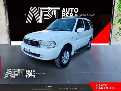 Usata Tata Safari 140 CV (102 kW) 2009 Grigio SUV