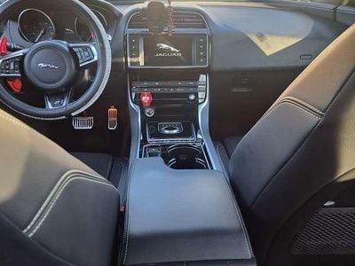 Occasion Jaguar XE R-Sport 179 ch (131 kW) 2017 Berline