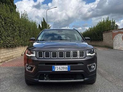 Usata Jeep Compass Limited 140 CV (102 kW) 2018 Grigio SUV