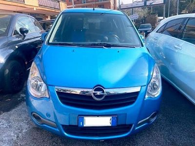 Usata Opel Agila Enjoy 85 CV (62 kW) 2009 Blu Utilitaria