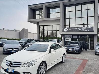 Usata Mercedes E350 Avantgarde 231 CV (169 kW) 2010 Bianco Coupé
