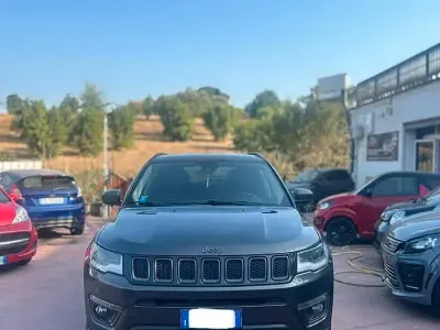 Usata Jeep Compass Limited 170 CV (125 kW) 2018 Nero SUV