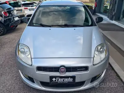 Usata Fiat Bravo Active 120 CV (88 kW) 2009 Grigio Utilitaria