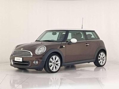Begagnad Mini Cooper 122 HK (89 kW) 2011 Brun Halvkombi