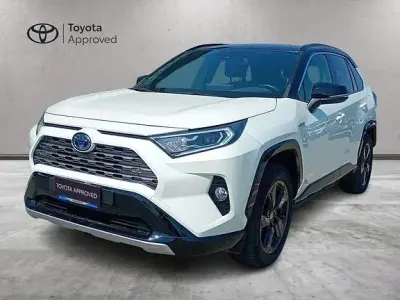 Usata Toyota RAV4 Hybrid Style 222 CV (163 kW) 2021 Pearl white/black met SUV