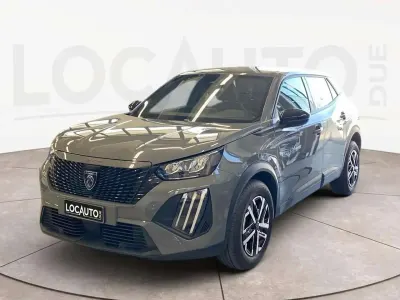 Usata Peugeot 2008 Active 102 CV (75 kW) 2023 Grigio SUV