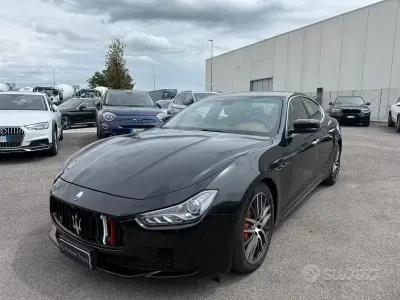 Usata Maserati Ghibli 250 CV (183 kW) 2015 Nero Berlina
