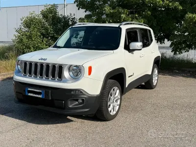 Usata Jeep Renegade Limited 140 CV (102 kW) 2017 Bianco SUV