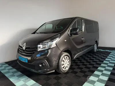 Usata Renault Trafic Zen 125 CV (91 kW) 2018 Nero Monovolume