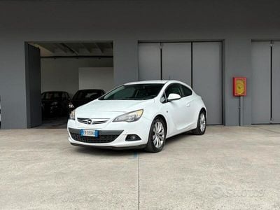 Opel Astra GTC