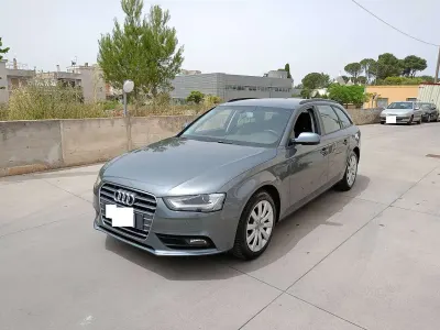 Usata Audi A4 Business Plus 177 CV (130 kW) 2013 Grigio Station wagon