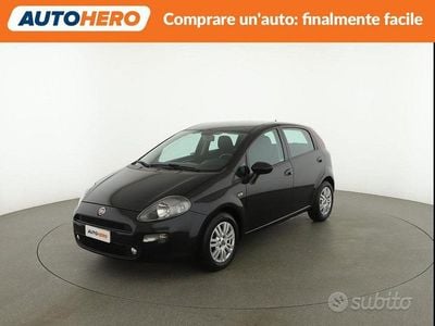 Usata Fiat Punto Lounge 95 CV (69 kW) 2017 Nero Utilitaria