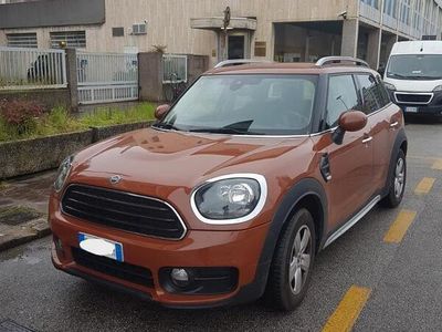 Usata Mini Countryman 116 CV (85 kW) 2019 Marrone SUV