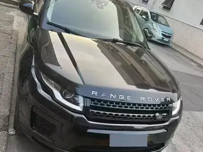 Usata Land Rover Range Rover evoque 150 CV (110 kW) 2016 Nero Station wagon