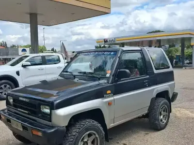 Usata Daihatsu Feroza 86 CV (63 kW) 1994 Grigio SUV