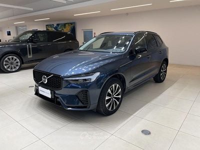 Usata Volvo XC60 Plus 197 CV (144 kW) 2022 Blu/azzurro SUV