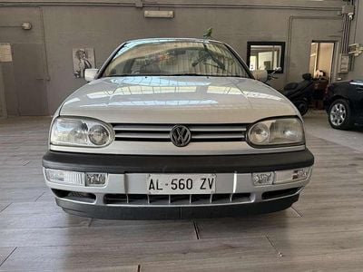 Usata VW Golf Cabriolet 101 CV (74 kW) 1996 Cabrio