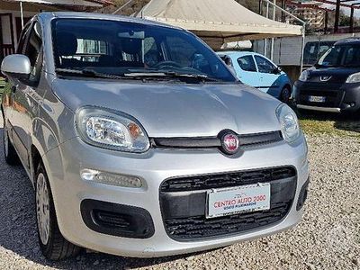 Usata Fiat Panda Easy 70 CV (51 kW) 2015 Grigio Utilitaria