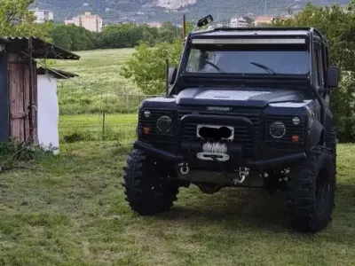 Usata Land Rover Defender 109 CV (80 kW) 1991 SUV