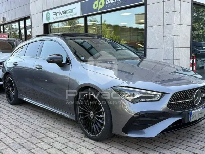 Usata Mercedes CLA200 AMG 150 CV (110 kW) 2024 Grigio Coupé