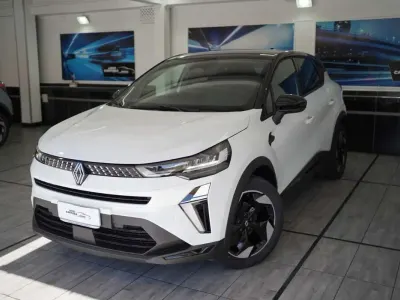 Nuova Renault Captur Techno 122 CV (89 kW) 2026 Bianco pèerla + tetto nero SUV