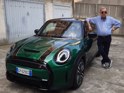 Usata Mini Cooper S 88 CV (64 kW) 2023 Verde Utilitaria