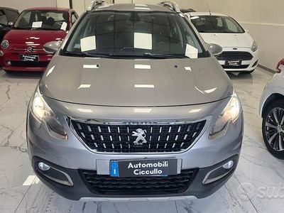 Usata Peugeot 2008 Allure 99 CV (72 kW) 2018 Grigio SUV