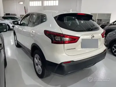 Usata Nissan Qashqai 116 CV (85 kW) 2019 Bianco SUV