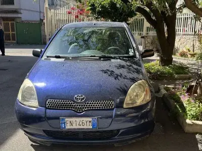 Usata Toyota Yaris 68 CV (50 kW) 2000 Berlina