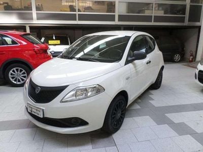Usata Lancia Ypsilon S 69 CV (50 kW) 2020 Bianco Utilitaria