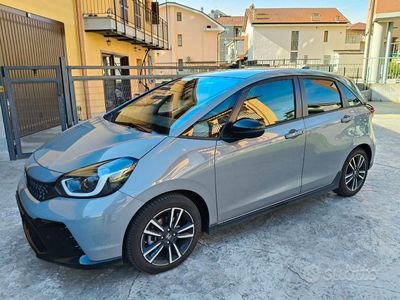 Usata Honda Jazz Sport 107 CV (78 kW) 2024 Grigio Utilitaria