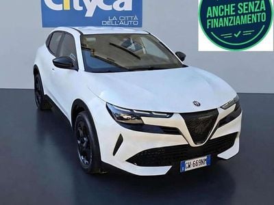 Usata Alfa Romeo Junior 136 CV (100 kW) 2024 Bianco SUV
