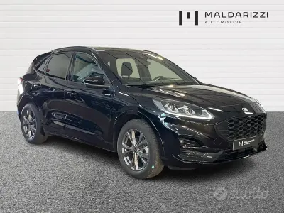 Usado Ford Kuga ST-Line X 120 CV (88 kW) 2023 Negro SUV
