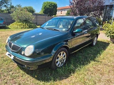 Lancia Lybra