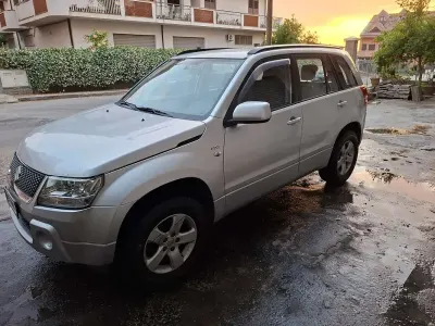 Usata Suzuki Grand Vitara 129 CV (94 kW) 2005 SUV