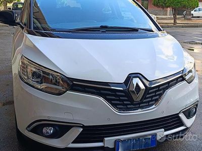 Usata Renault Scénic IV 110 CV (80 kW) 2017 Monovolume