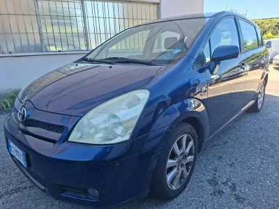 Usata Toyota Corolla Verso